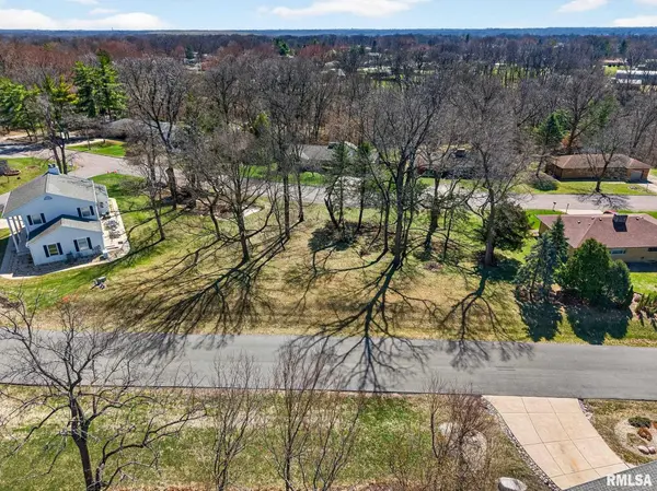 00 STAR RIM DR, East Peoria, IL 61611