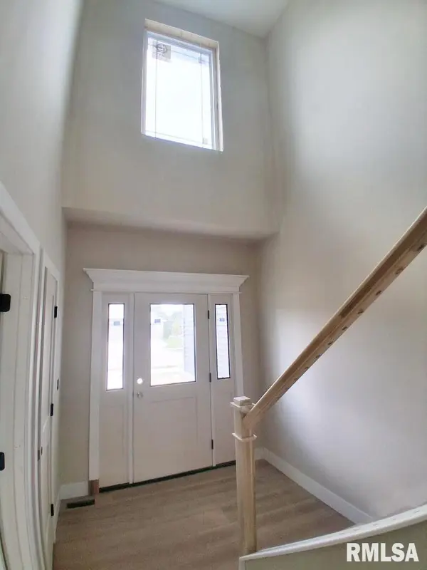621 W COPPER RIDGE CT, Dunlap, IL 61525