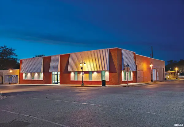 531 COURT ST, Pekin, IL 61554