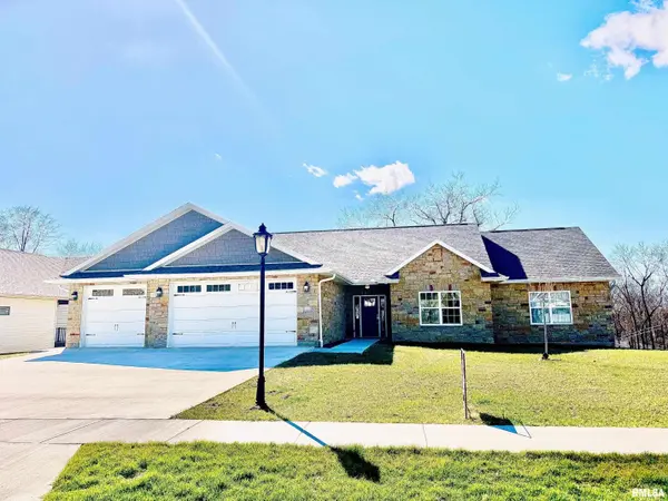 107 SAMUEL CT, Washington, IL 61571