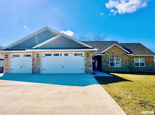107 SAMUEL CT, Washington, IL 61571