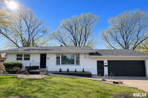 119 Penny LN, Macomb, IL 61455