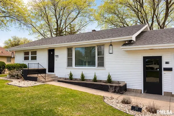 119 Penny LN, Macomb, IL 61455