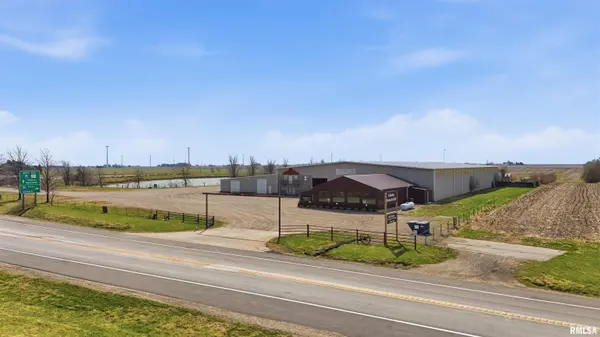 24855 IL Route 122, Delavan, IL 61734