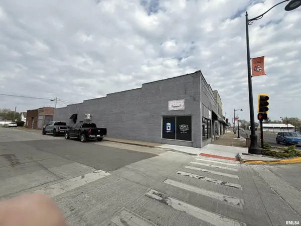 301 N PARK AVE, Herrin, IL 62948