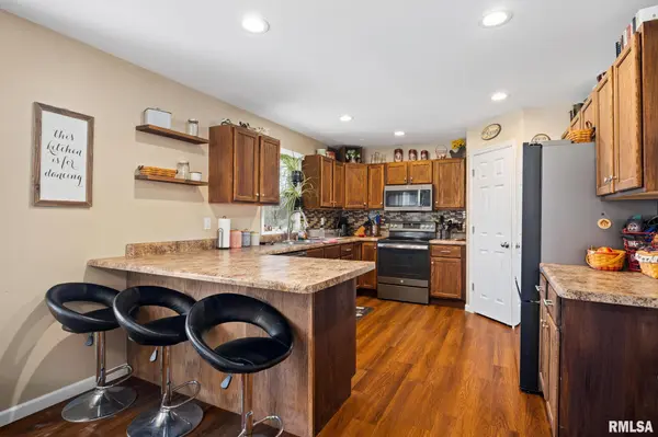 19 FOOTHILL DR, Putnam, IL 61560