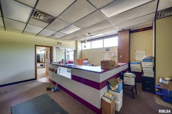 514 W MAIN ST, Peoria, IL 61606