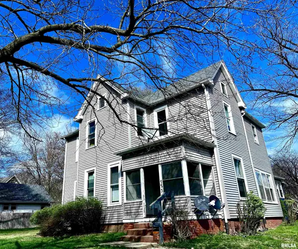 723 W ARMSTRONG AVE, Peoria, IL 61606