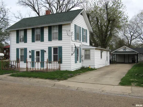 307 S MAPLE ST, Lewistown, IL 61542