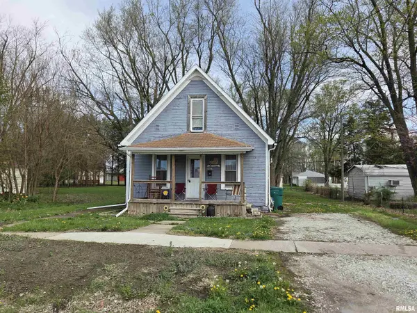 1336 E WHEELER ST, Macomb, IL 61455