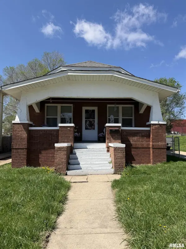 213 S Burr BLVD, Kewanee, IL 61443