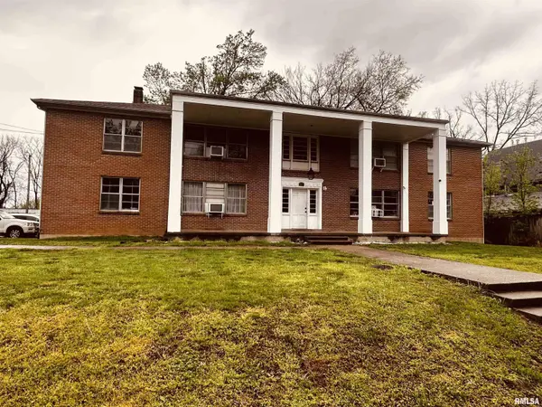 205 HIGH ST, Anna, IL 62906