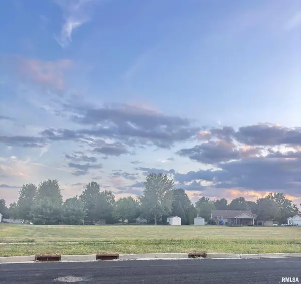 Lot 83 N HURFF DR, Elmwood, IL 61529