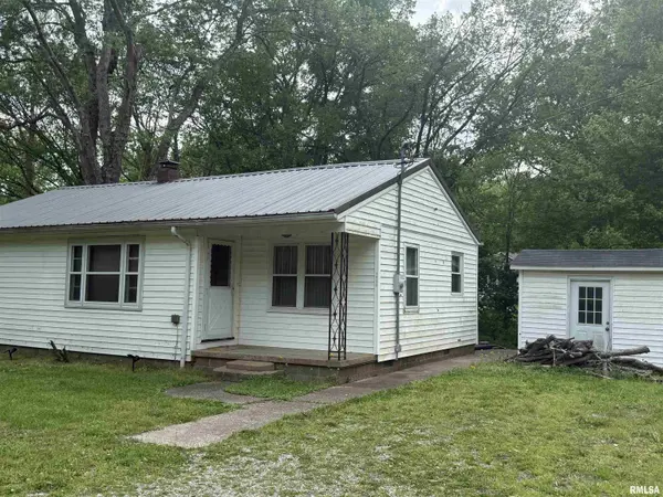 1250 Fair City RD, Jonesboro, IL 62952