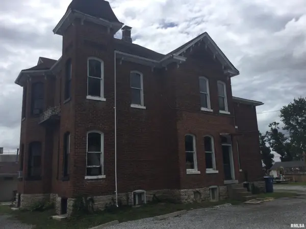 205 N MAIN ST, Anna, IL 62906