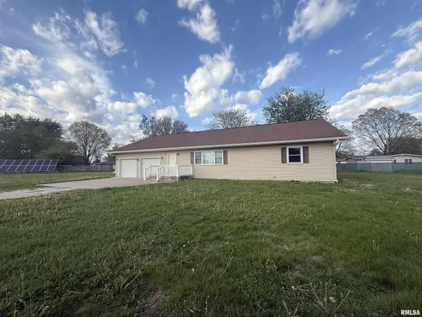 1205 S MAIN ST, Lewistown, IL 61542
