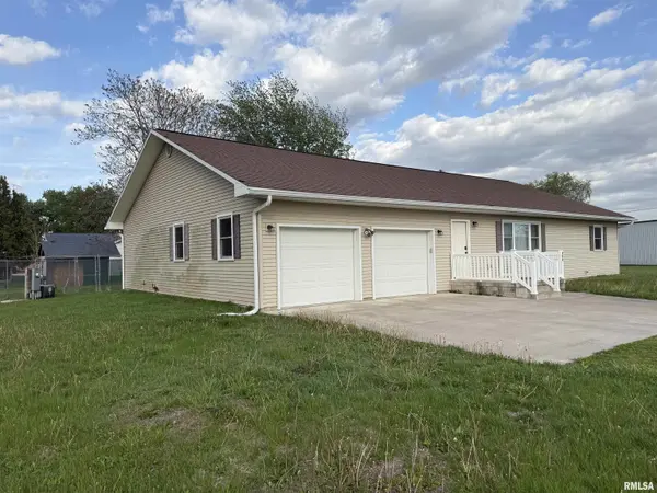 1205 S MAIN ST, Lewistown, IL 61542