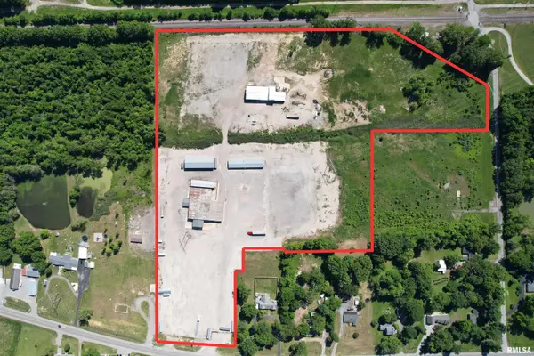 1192 State Highway 37 HWY, West Frankfort, IL 62896