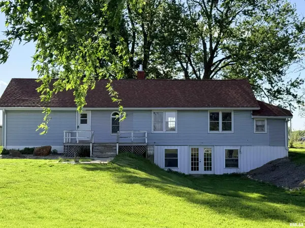 9721 E LASSWELL RD, Cuba, IL 61427