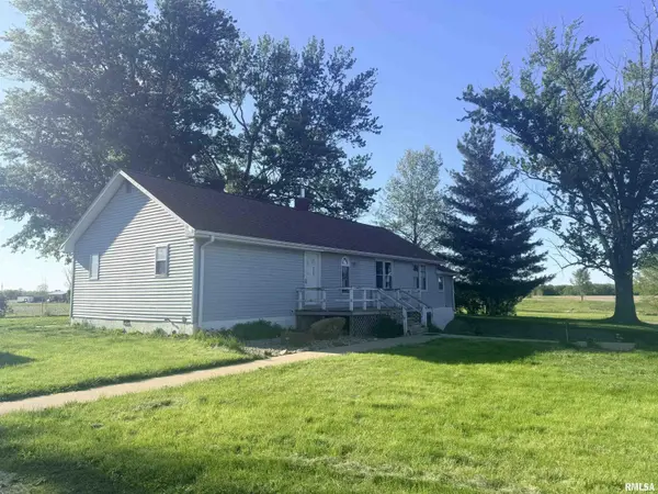 9721 E LASSWELL RD, Cuba, IL 61427