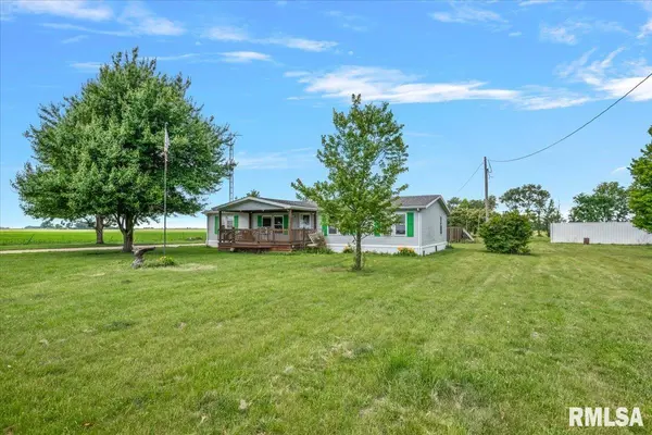 28457 Tutman RD, Greenview, IL 62642