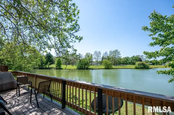 113 LAKEPOINT DR, Metamora, IL 61548