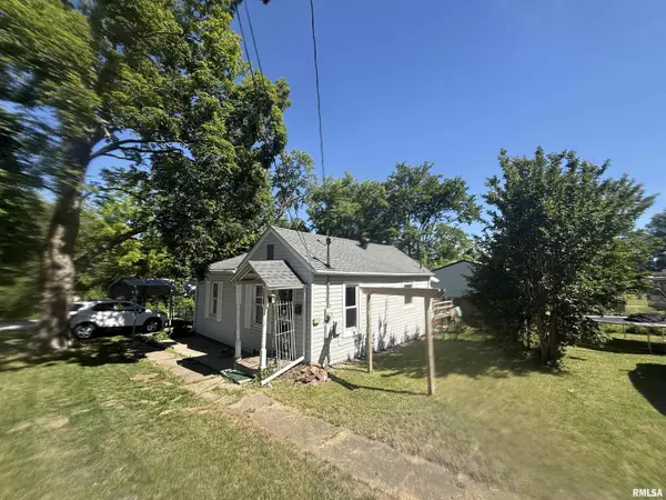 310 FOREST ST, Anna, IL 62906