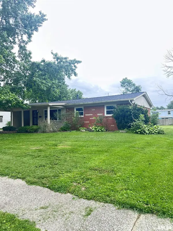 604 S Future ST, Marion, IL 62959