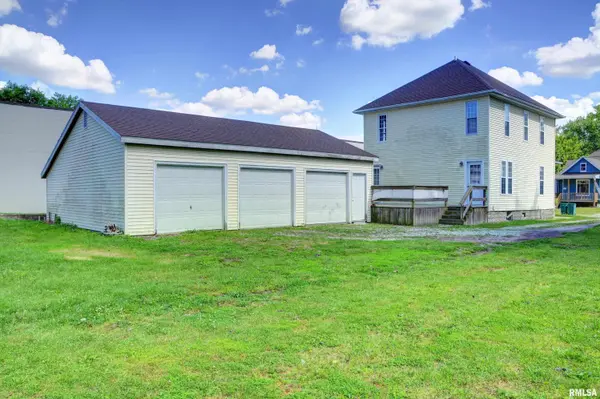 324 W JEFFERSON ST, Macomb, IL 61455