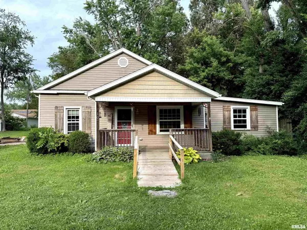 107 Bevard ST, Cambria, IL 62915
