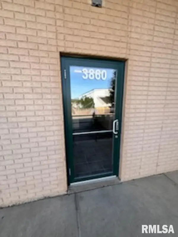 3860 N MAIN ST, East Peoria, IL 61611
