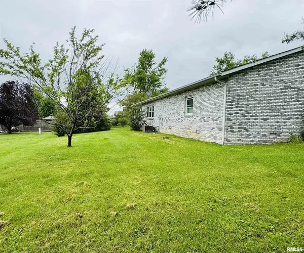 111 Stork ST, Anna, IL 62906-0000