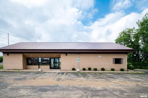 7319 N UNIVERSITY ST, Peoria, IL 61614