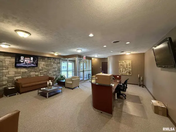 11717 Route 37, Marion, IL 62959