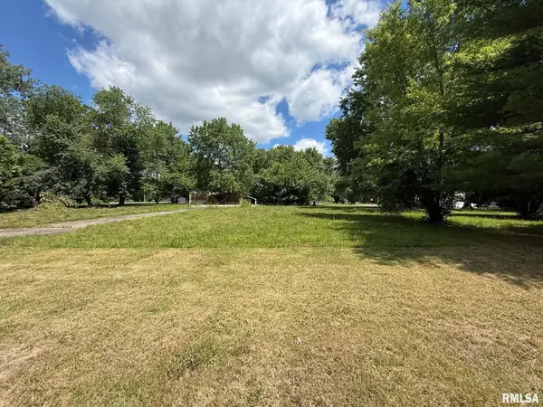 400 Andrew Springs DR, Colp, IL 62921