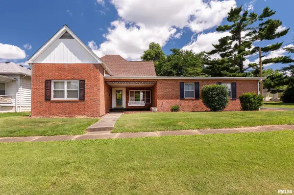 1408 McHaney ST, Eldorado, IL 62930