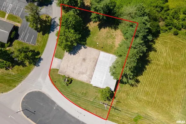 35 Walton LN, Anna, IL 62906