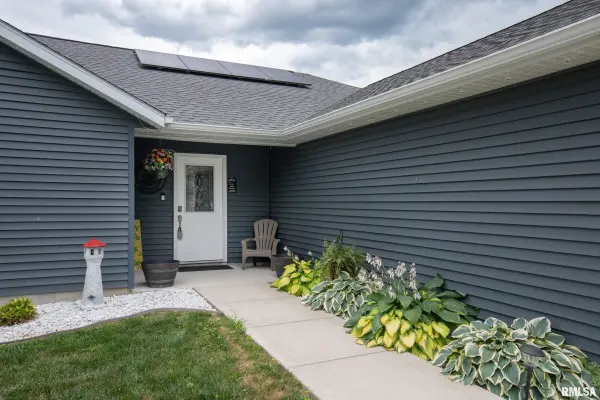 3124 WEAVER RD, Herrin, IL 62918