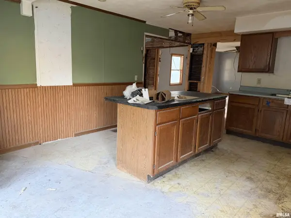 714 W AVENUE F AVE, Lewistown, IL 61542