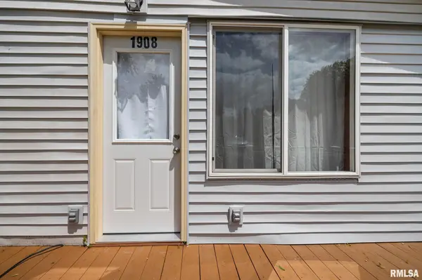 1908 AMERICAN ST, Pekin, IL 61554