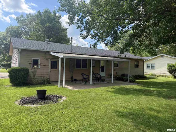 203 Jana RD, Macomb, IL 61455