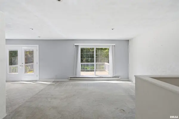 2006 W BRISTOL HOLLOW RD, Dunlap, IL 61525