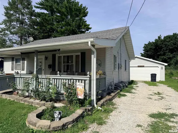 551 ROYAL CT, Canton, IL 61520