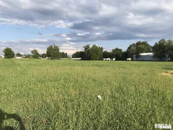 0000 Halfway RD, Marion, IL 62959