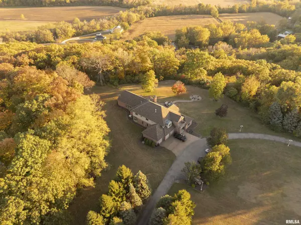 179 State Route 116 LN, East Peoria, IL 61611
