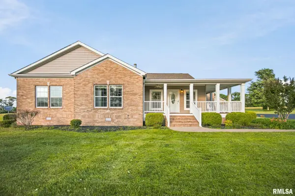 1502 State Highway 145 HWY, Stonefort, IL 62987