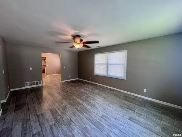 403 E Murray ST, Macomb, IL 61455
