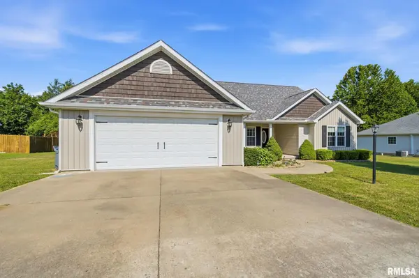 407 PRINCE LN, Herrin, IL 62948
