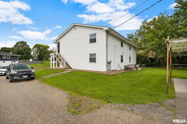 601 DEVONSHIRE RD, Washington, IL 61571