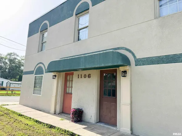 1106 W Hendrickson ST, Marion, IL 62952